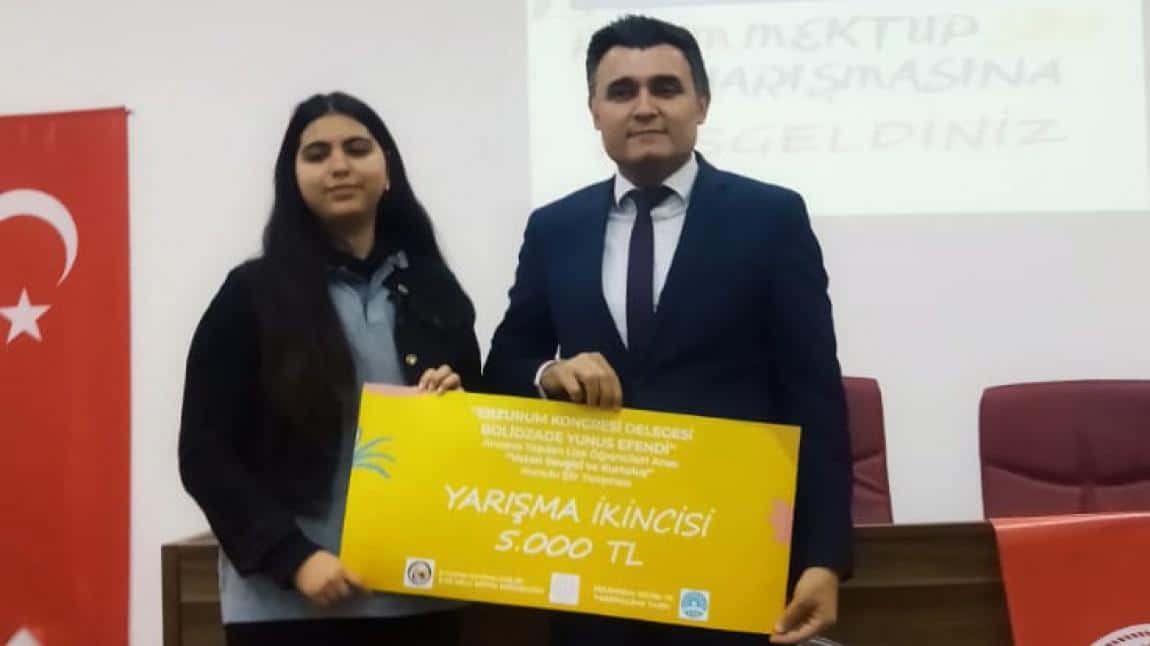 Erzurum Kongresi Delegesi Bolidzade Yunus Efendi Konulu Şiir Yarışmasında  Öğrencimiz İlçe 2 'ncisi Oldu